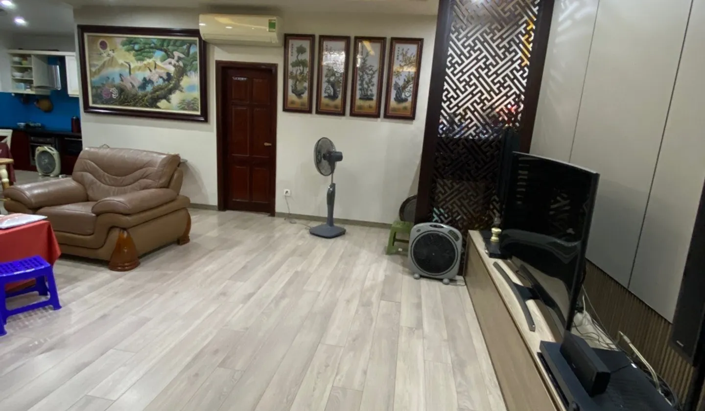 Cơ hội sở hữu căn hộ 3 phòng ngủ rộng rãi tại Phường Tương Mai, Hà Nội với giá hấp dẫn... Bán căn hộ chung cư tại Tương Mai, Hà Nội 01