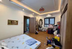 Bán nhà riêng 5 tầng diện tích 30 m2 tại Quận Long Biên sát ô tô... Bán nhà riêng tại Long Biên, Hà Nội 01