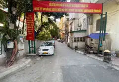 BÁN ĐẤT TẶNG NHÀ TẠI ĐÀO TẤN Ô TÔ ĐỖ CỬA
DT 26.8m² 5.8 tỷ LH 0387354682... Bán nhà riêng tại Giảng Võ, Hà Nội 01