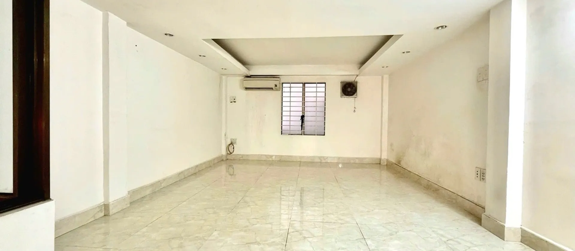 Nhà mặt tiền kinh doanh sầm uất trung tâm Bình Thạnh, cơ hội đầu tư vàng... Bán nhà mặt phố tại Bình Thạnh, Hồ Chí Minh 01