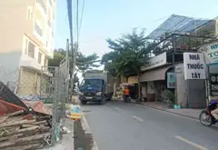 🏆 MẶT TIỀN CẦU BA PHỤ – 83M² – 5 TẦNG – CHỈ 8.3 TỶ
📐 Ngang 4.2m dài 21m 🏠 5 tầng kiên cố,... Bán nhà mặt phố tại Thới An, Hồ Chí Minh 03