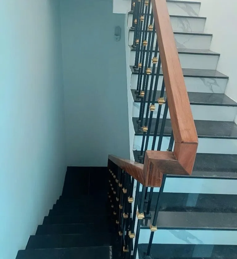 Biệt thự mặt phố đẳng cấp tại trung tâm khu vực thượng lưu... Bán nhà mặt phố tại Giảng Võ, Hà Nội 01
