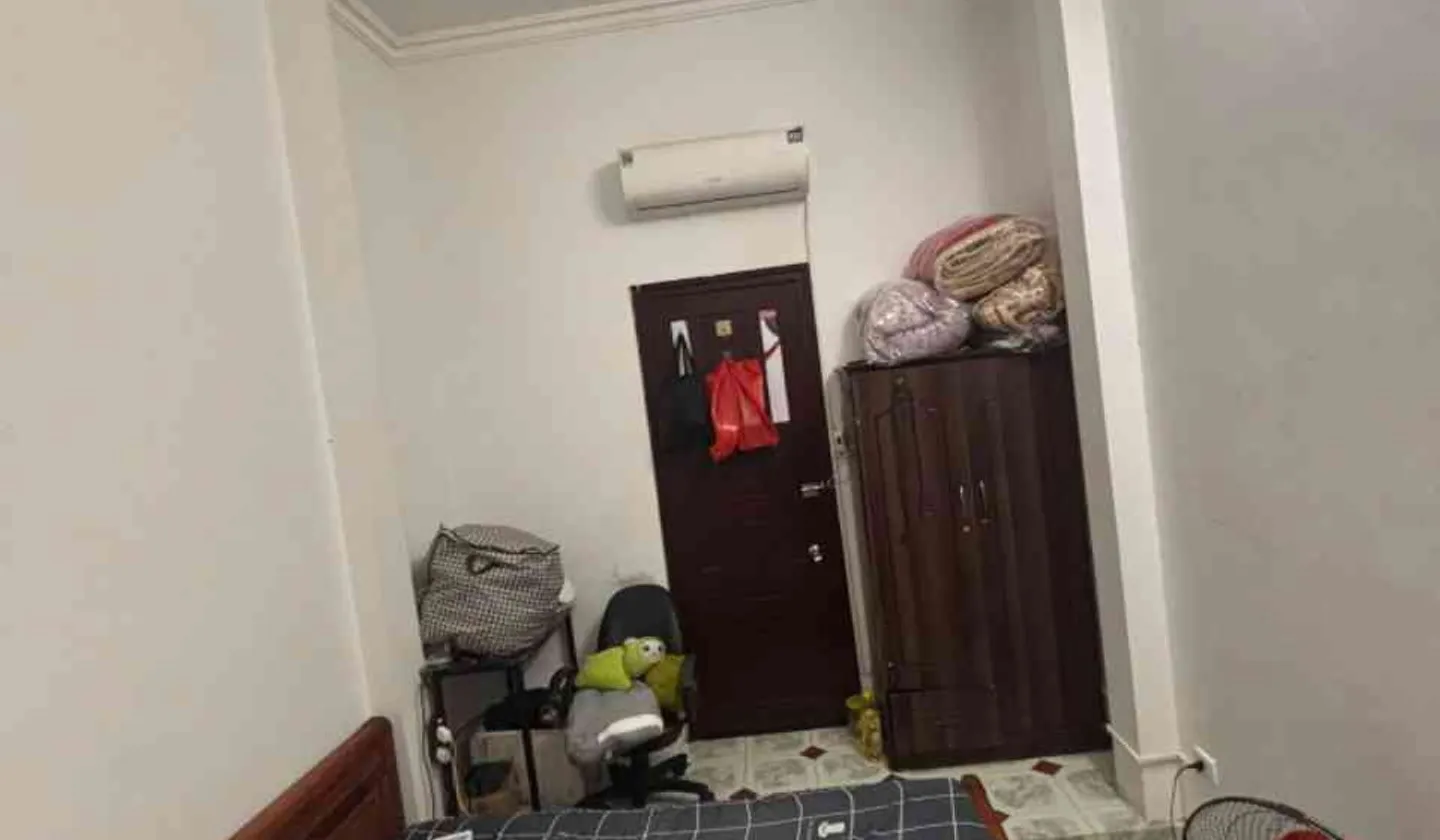 Nhà Đội Cấn Hai Mặt Ngõ Vip,
Dòng Tiền Thuê 20 Triệu/Tháng, Giá Hiếm... Bán nhà riêng tại Ngọc Hà, Hà Nội 01