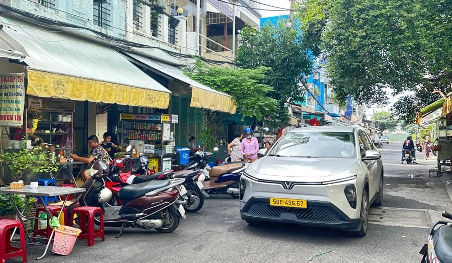 Bán nhà 3 tầng đường nội bộ Hưng Phú Quận 8 giá 7,3 tỷ... Bán nhà mặt phố tại Chánh Hưng, Hồ Chí Minh 01