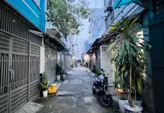 💥💥NHÀ 2 TẦNG💥HẺM XE HƠI
🏡53m² (4.2x 12m) 3PN 2Wc
Giá nhỉnh 5T🌹🌹
👍Vào Ở Ngay
🌎Thông Tây Hội,... Bán nhà riêng tại Thông Tây Hội, Hồ Chí Minh 02