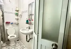 Khu phố Tây Bùi viện
 2lầu-vài bước ra Bùi viện.... Bán nhà riêng tại Bến Thành, Hồ Chí Minh 06