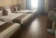 Khách sạn 8 tầng đẳng cấp giữa trung tâm Hạ Long... Bán bất động sản khác tại Hạ Long, Quảng Ninh 01