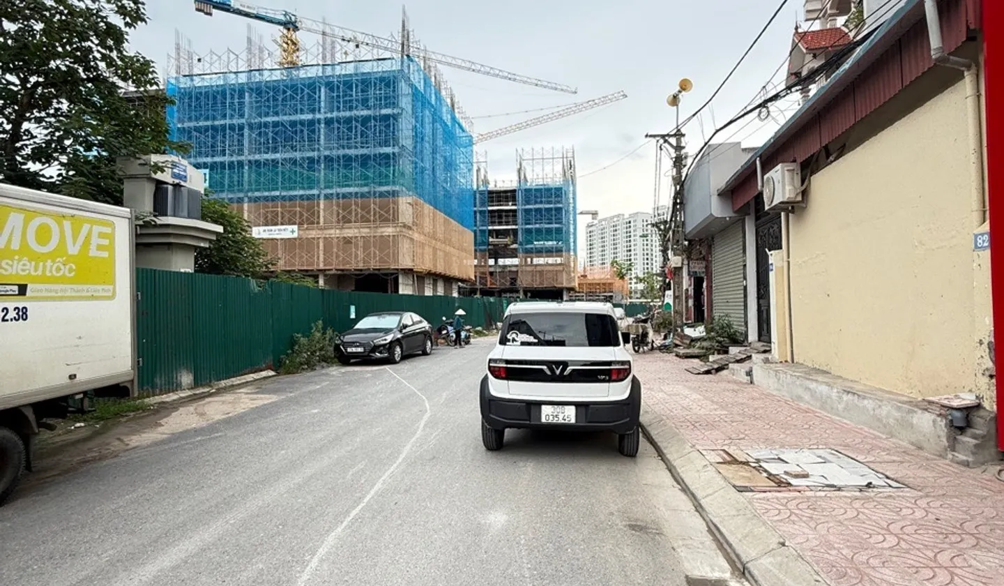 Nhà 5 Tầng mới tại Gia Quất ~ Đối diện Himlam Thượng Thanh Long Biên... Bán nhà riêng tại Bồ Đề, Hà Nội 01