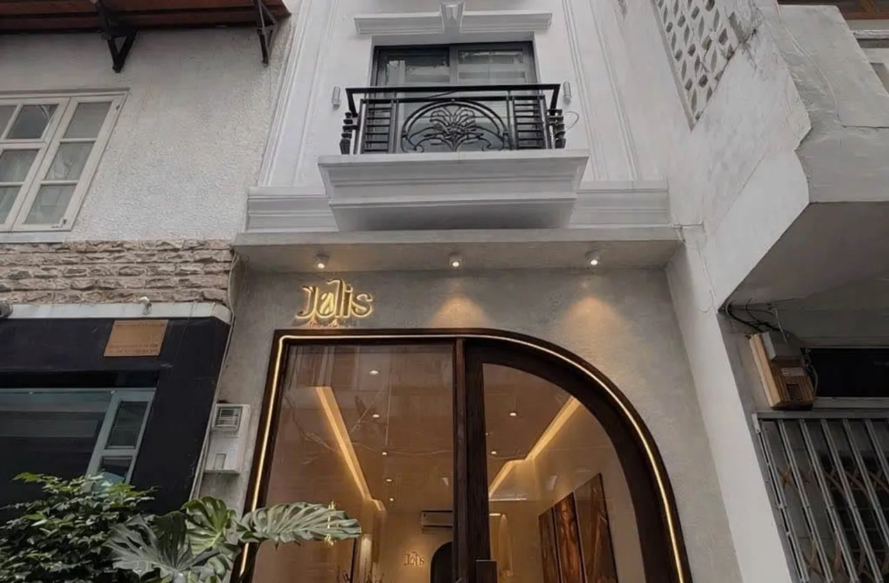 Nhà hiếm Phạm Ngọc Thạch, 5 tầng hiện đại, giá tốt... Bán nhà riêng tại Xuân Hòa, Hồ Chí Minh 01