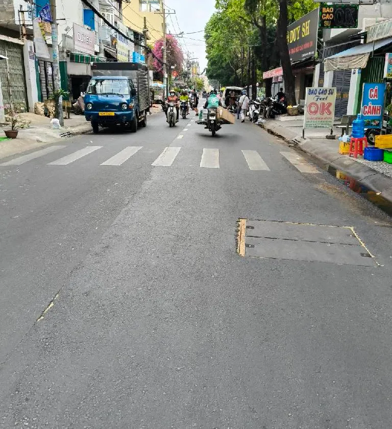 Bán nhà mặt phố 4 tầng 180.8m² tại khu kinh doanh sầm uất, giá 25 tỷ đồng... Bán nhà mặt phố tại Phú Thạnh, Hồ Chí Minh 01