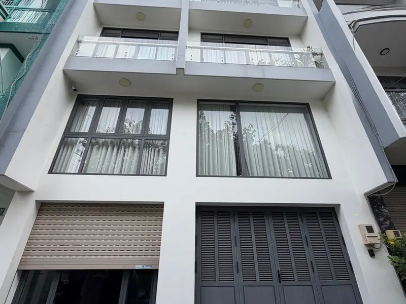 Bán nhà riêng 5 tầng mặt tiền 8m tại Tân Bình, đa phòng, thang máy, pháp lý chuẩn... Bán nhà riêng tại Tân Sơn Nhất, Hồ Chí Minh 01