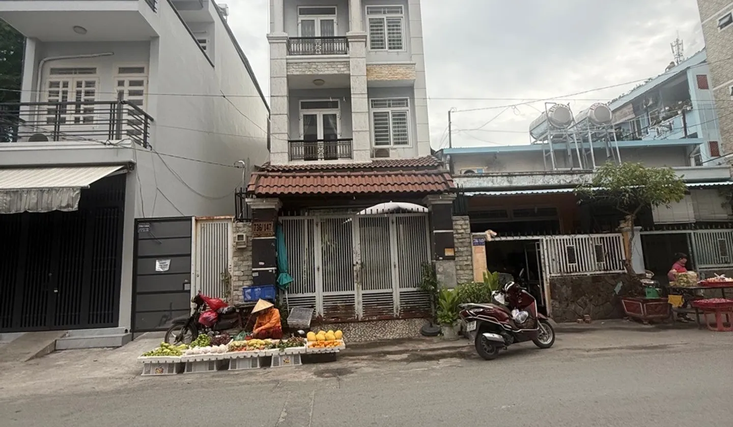 Cơ hội sở hữu nhà 5 tầng mặt tiền rộng, đường xe tải tại Gò Vấp giá tốt... Bán nhà riêng tại An Hội Đông, Hồ Chí Minh 01