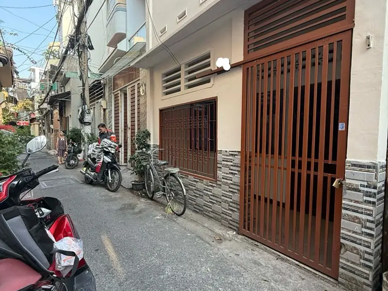 Nhà 2 Tầng Phường Tân Hòa Gần Quận 10 - Giá Hấp Dẫn... Bán nhà riêng tại Tân Hòa, Hồ Chí Minh 01