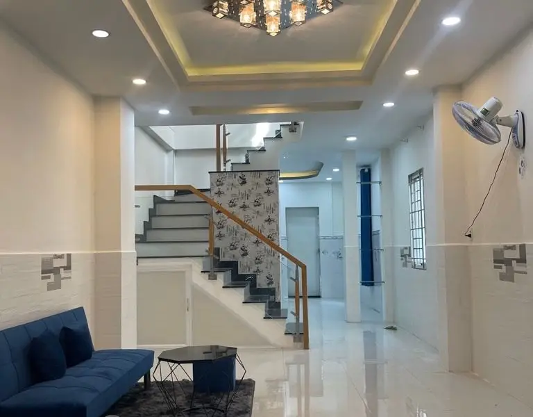 Nhà 4 tầng góc 3 mặt tiền tại Phú Nhuận, giá 12.3 tỷ... Bán nhà riêng tại Phú Nhuận, Hồ Chí Minh 01