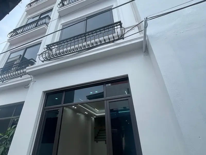 Nhà riêng 4 tầng 4 phòng ngủ tại Kiến An, Hải Phòng với thiết kế hiện đại và vị trí chiến lược... Bán nhà riêng tại Kiến An, Hải Phòng 01