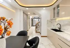 Nhà 5 tầng hiện đại hẻm xe hơi trung tâm Quận 10... Bán nhà riêng tại Hòa Hưng, Hồ Chí Minh 07