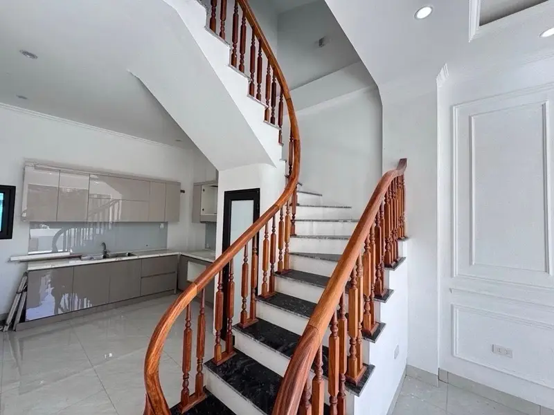 Bán nhà 4 tầng diện tích 35m2 tại khu vực trung tâm, giá 6,2 tỷ... Bán nhà riêng tại Phú Lương, Hà Nội 01