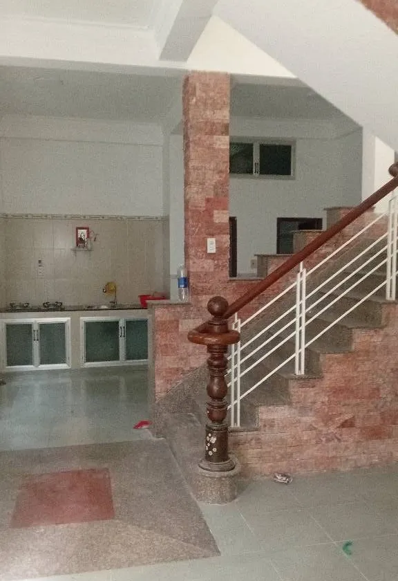 Bán nhà riêng 3 tầng tại Phường 7 Quận Tân Bình sát mặt tiền, gần tuyến Metro... Bán nhà riêng tại Tân Sơn Nhất, Hồ Chí Minh 01