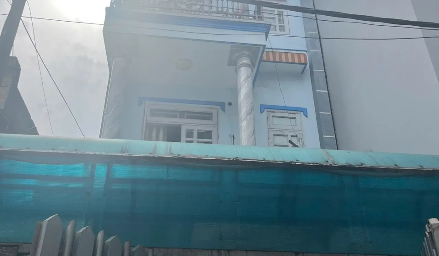 Cơ hội duy nhất sở hữu nhà 4 tầng cạnh hiệp thành city giá chỉ hơn 5đ... Bán nhà riêng tại Trung Mỹ Tây, Hồ Chí Minh 01