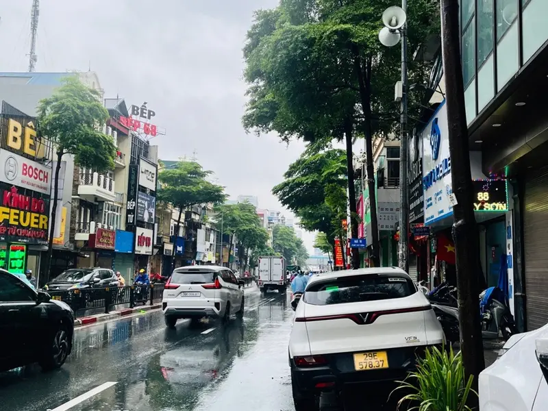 Tòa Văn Phòng 9 Tầng Sang Trọng - Mặt Tiền Rộng 20m, Diện Tích 540m² Tại Trung Tâm Thành Phố... Bán nhà mặt phố tại Đống Đa, Hà Nội 01