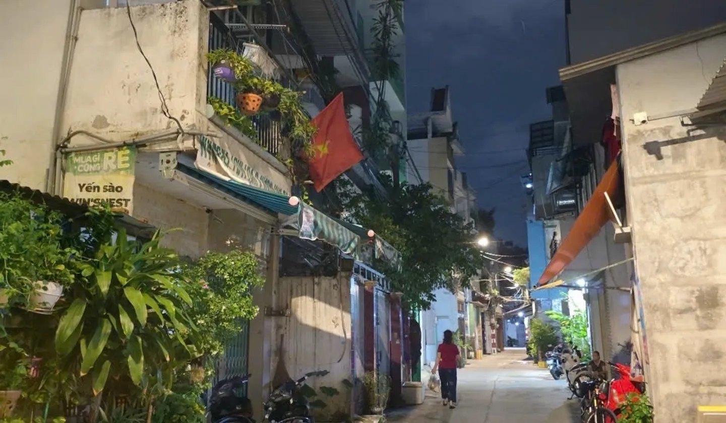 Nhà 2 tầng hẻm xe hơi, gần trung tâm Tân Bình giá siêu tốt... Bán nhà riêng tại Bảy Hiền, Hồ Chí Minh 01