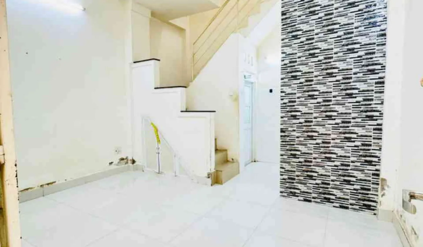 👉QUẬN 1-ĐƯỜNG THẠCH THỊ THANH $ HẠ CÒN 3.99 TL - 💥DT: 21 M2 (4.2 × 5 ) NỞ HẬU
🌹KHU VIP CHỢ TÂN... Bán nhà riêng tại Tân Định, Hồ Chí Minh 01