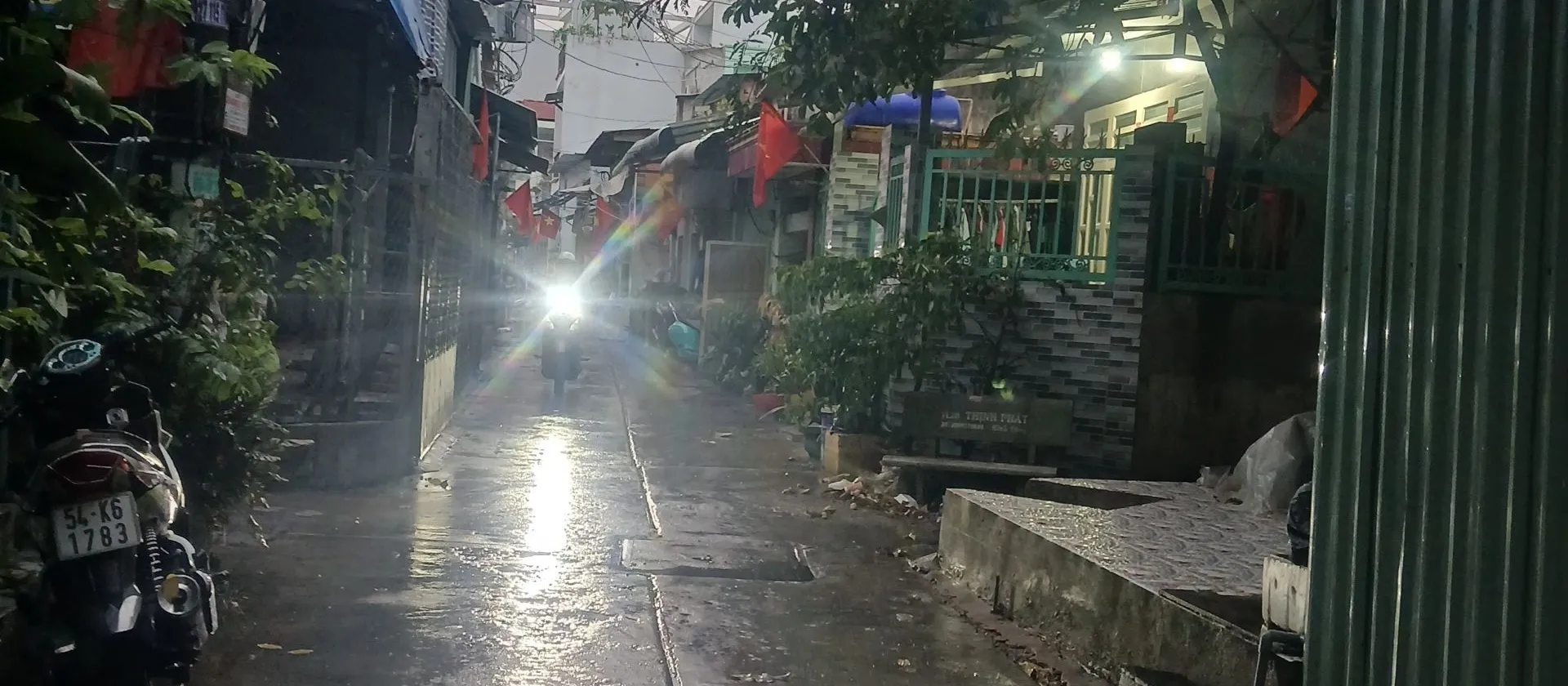 Kinh dương vương hẻm 4m.hà mới xây dựng, không hoàn công, chủ bán đất tặng nhà, chủ bao sang tên .... Bán nhà riêng tại An Lạc, Hồ Chí Minh 01