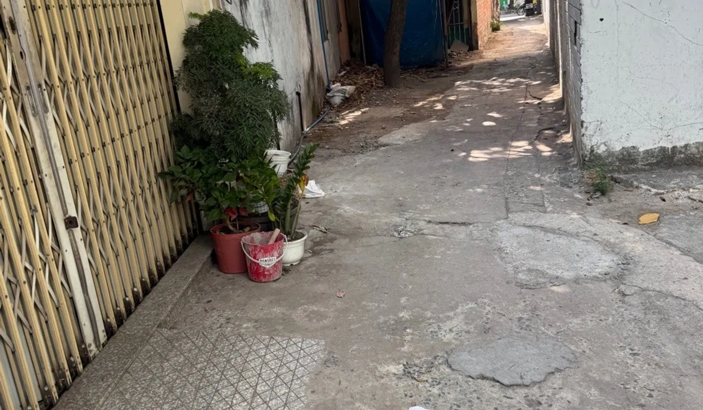 Bán nhà riêng 2 căn liền kề tại quận với thu nhập ổn định... Bán nhà riêng tại Tân Sơn Nhì, Hồ Chí Minh 01