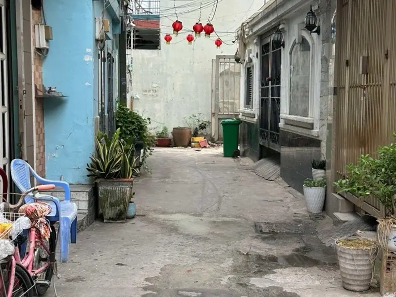 Bán nhà riêng 3 tầng tại quận Tân Phú, gần Đại học Công nghiệp Thực phẩm, mặt tiền 6m... Bán nhà riêng tại Tây Thạnh, Hồ Chí Minh 01
