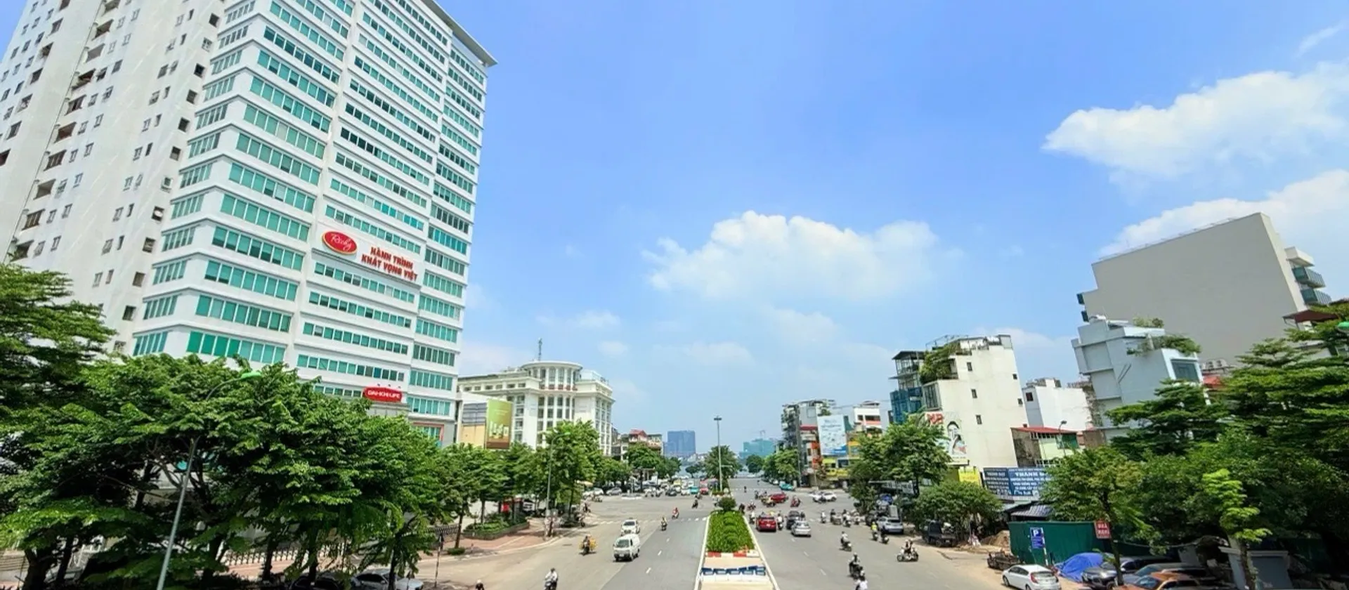 MẶT PHỐ VĂN CAO – SÁT HỒ TÂY – LÔ GÓC – MẶT TIỀN RỘNG – VỈA HÈ RỘNG – THANG MÁY - GIÁ 58,2 TỶ... Bán nhà mặt phố tại Tây Hồ, Hà Nội 01
