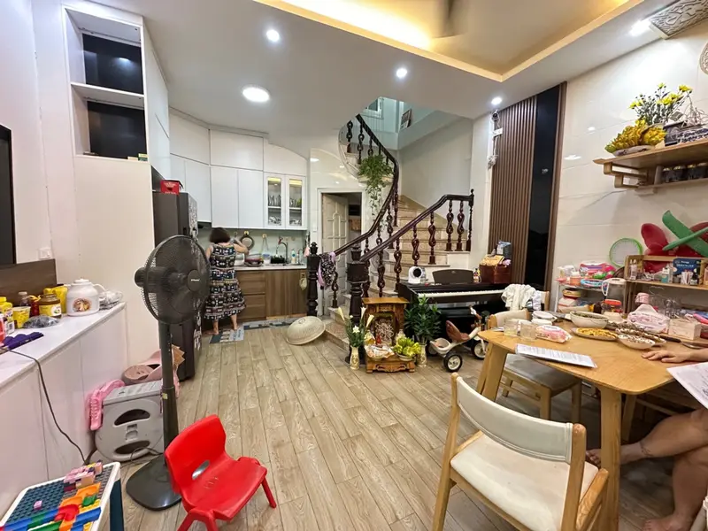 Bán Nhà 4 tầng 31m2 phố Lạc Trung - Hai Bà Trưng, gần ô tô, nhà rất đẹp, gần Kim Ngưu... Bán nhà riêng tại Vĩnh Tuy, Hà Nội 01