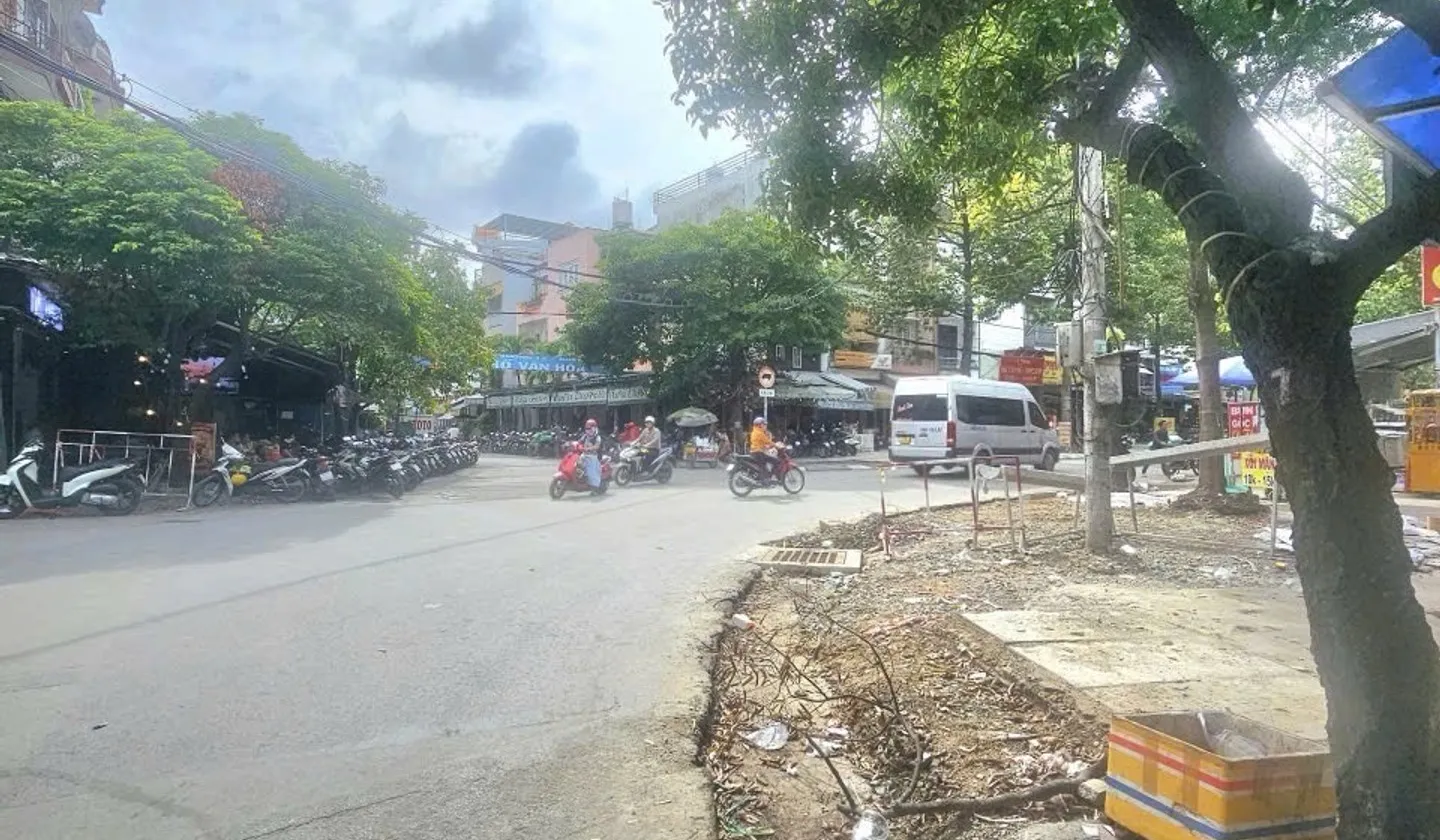 Nhà phố kinh doanh hẻm xe hơi, vị trí siêu tiện lợi tại Q6... Bán nhà riêng tại Phú Lâm, Hồ Chí Minh 01