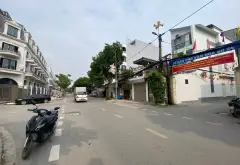 Nhà 5 tầng hiện đại, ô tô gần, thiết kế thông sàn thoáng đãng... Bán nhà riêng tại Phúc Thịnh, Hà Nội 03