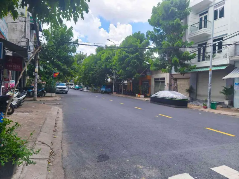 Nhà 7 tầng mặt tiền 6.1m, chuẩn bị cho thuê phòng trọ, dòng tiền 95tr/tháng... Bán nhà mặt phố tại Tân Sơn, Hồ Chí Minh 01