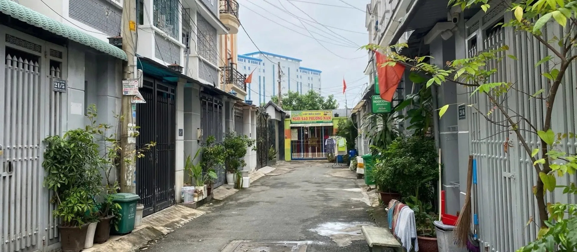 Bán nhà khu vực ngã tư Thủ Đức, thuận tiện đi ga Metro vào trung tâm... Bán nhà riêng tại Tăng Nhơn Phú, Hồ Chí Minh 01