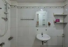 Nhà 4 tầng hiện đại, thoáng mát tại Quận 4... Bán nhà riêng tại Xóm Chiếu, Hồ Chí Minh 08