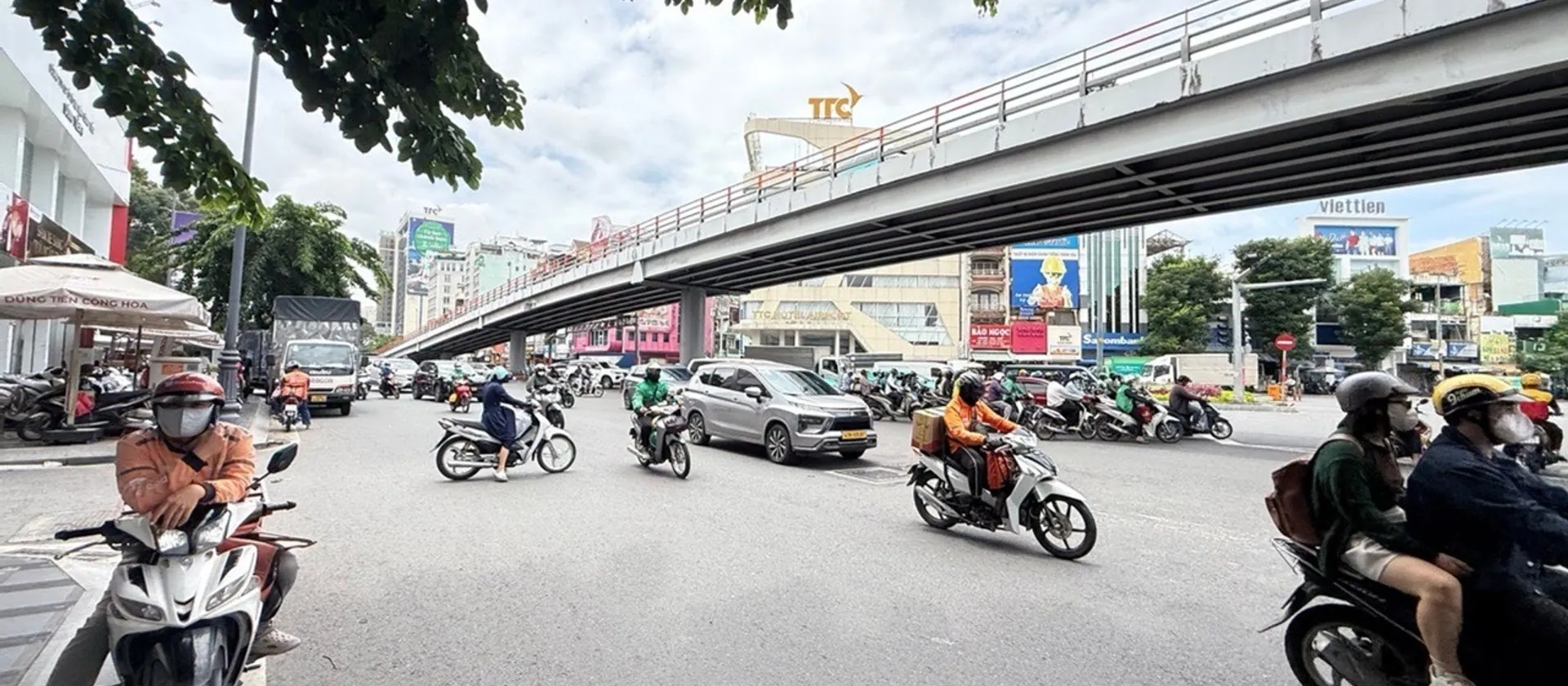 Siêu phẩm nhà 2 tầng gần Thăng Long, giá tốt Tân Bình... Bán nhà riêng tại Tân Sơn Nhất, Hồ Chí Minh 01