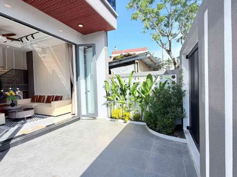 Nhà 2 tầng sang xịn ô tô đậu cửa tại Dương Sơn... Bán nhà riêng tại Hòa Xuân, Đà Nẵng 01