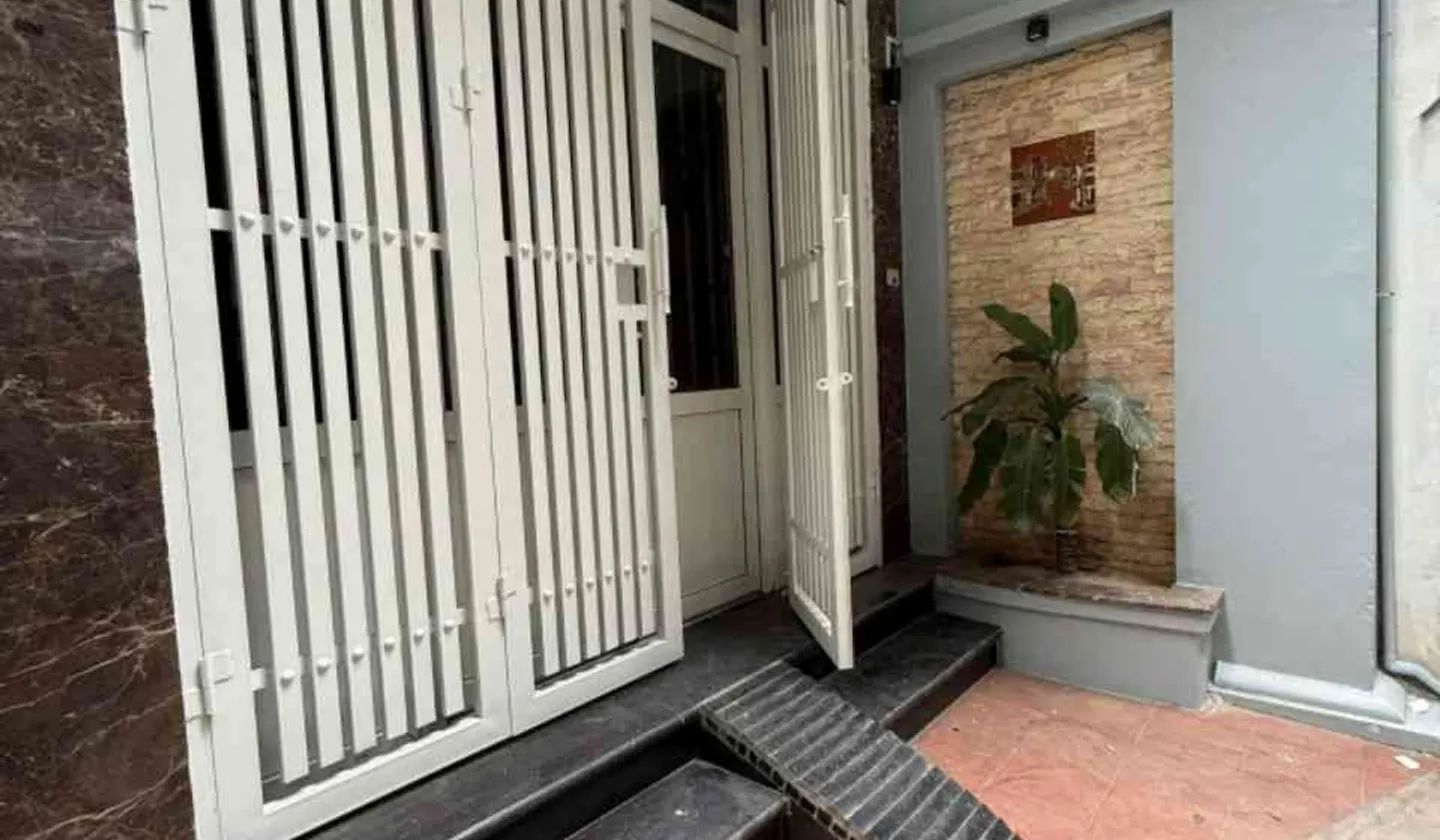 💥💥💥NHÀ CẠNH LĂNG BÁC - MẶT NGÕ ĐẸP, NÔNG - SÁT PHỐ - NHÀ CHẮC CHẮN - CÓ Ô CHỜ THANG MÁY.... Bán nhà riêng tại Ngọc Hà, Hà Nội 01