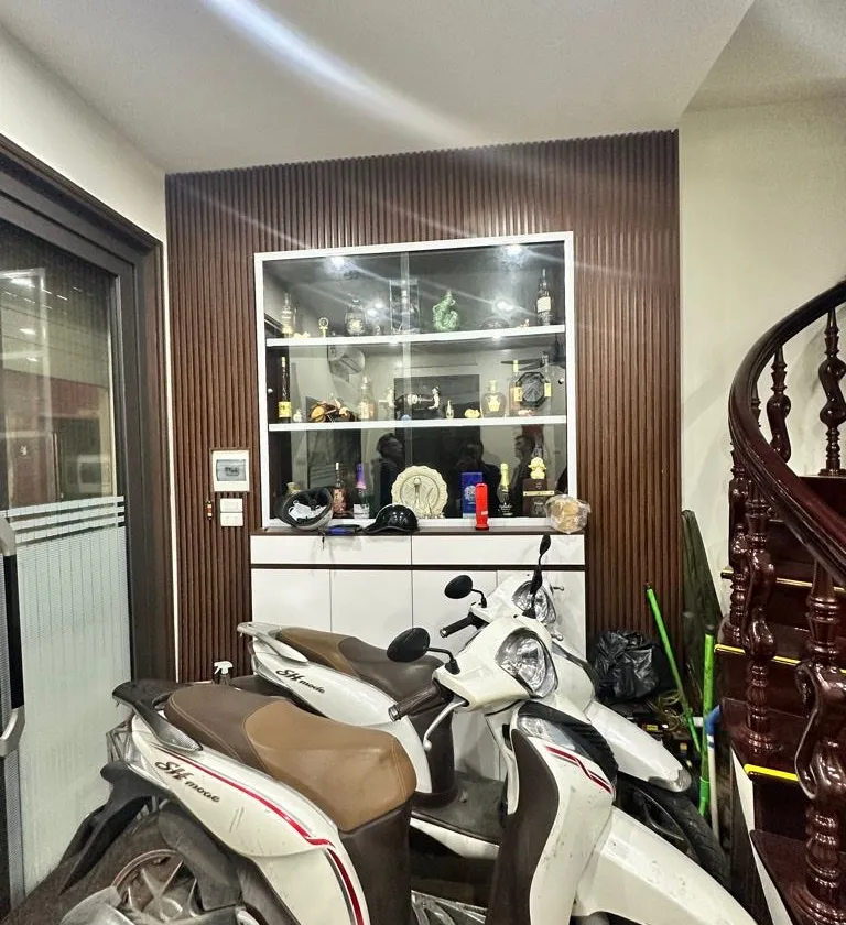Nhà phân lô bán tại Kim Ngưu, lô góc 3 mặt thoáng, mặt tiền 5m, ngõ oto thông, giá nhỉnh 13tỷ... Bán owner_side tại Bạch Mai, Hà Nội 01