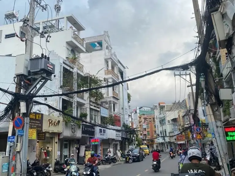 Bán nhà mặt phố Phú Nhuận 2 tầng, hẻm xe hơi, kinh doanh tốt... Bán nhà mặt phố tại Phú Nhuận, Hồ Chí Minh 01