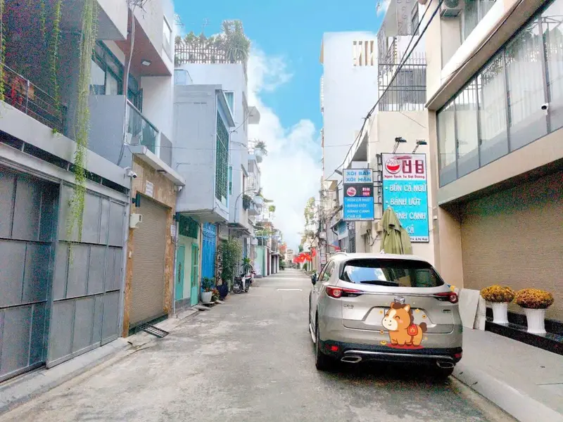 Bán nhà 2 tầng hẻm xe hơi Phú Nhuận giá 8,6 tỷ thỏa thuận... Bán nhà riêng tại Phú Nhuận, Hồ Chí Minh 01