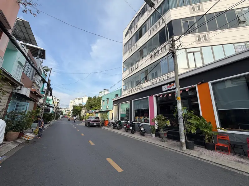 Bán nhà mặt phố lô góc Quận 8, diện tích 111.4m², 5 tầng thang máy, phù hợp KD CHDV Khách Sạn... Bán nhà mặt phố tại Chánh Hưng, Hồ Chí Minh 01
