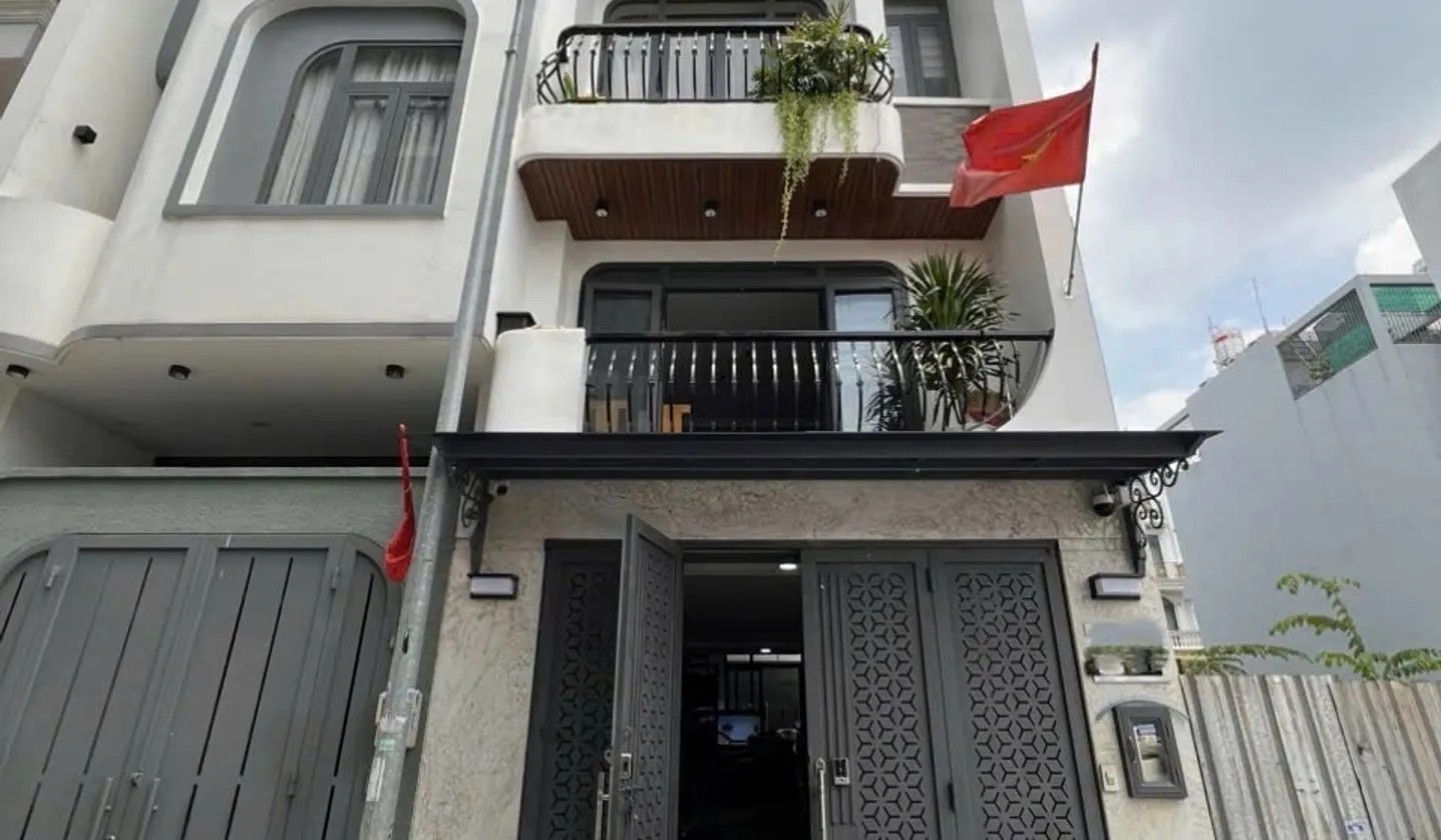 Nhà đúc 4 tầng tươi mới ngay Bình Tân, tiện nghi đầy đủ... Bán nhà riêng tại Bình Hưng Hòa, Hồ Chí Minh 01