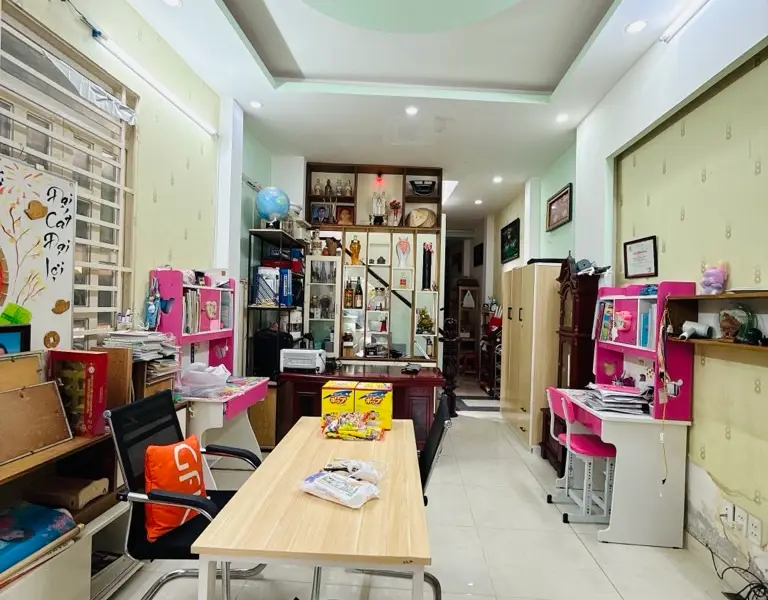 SÁT PHÚ NHUẬN - NHÀ 120M2 - HẺM 8M, CÁCH MẶT TIỀN 100M - Ô TÔ VÔ NHÀ - NHỈNH 8 T.Ỷ.... Bán nhà riêng tại Bình Lợi Trung, Hồ Chí Minh 01