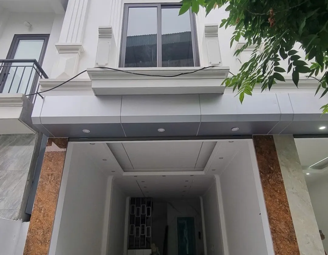 Bán nhà riêng 60m2 ô tô ngủ trước nhà ngày đêm ở phường Long biên... Bán nhà riêng tại Long Biên, Hà Nội 01