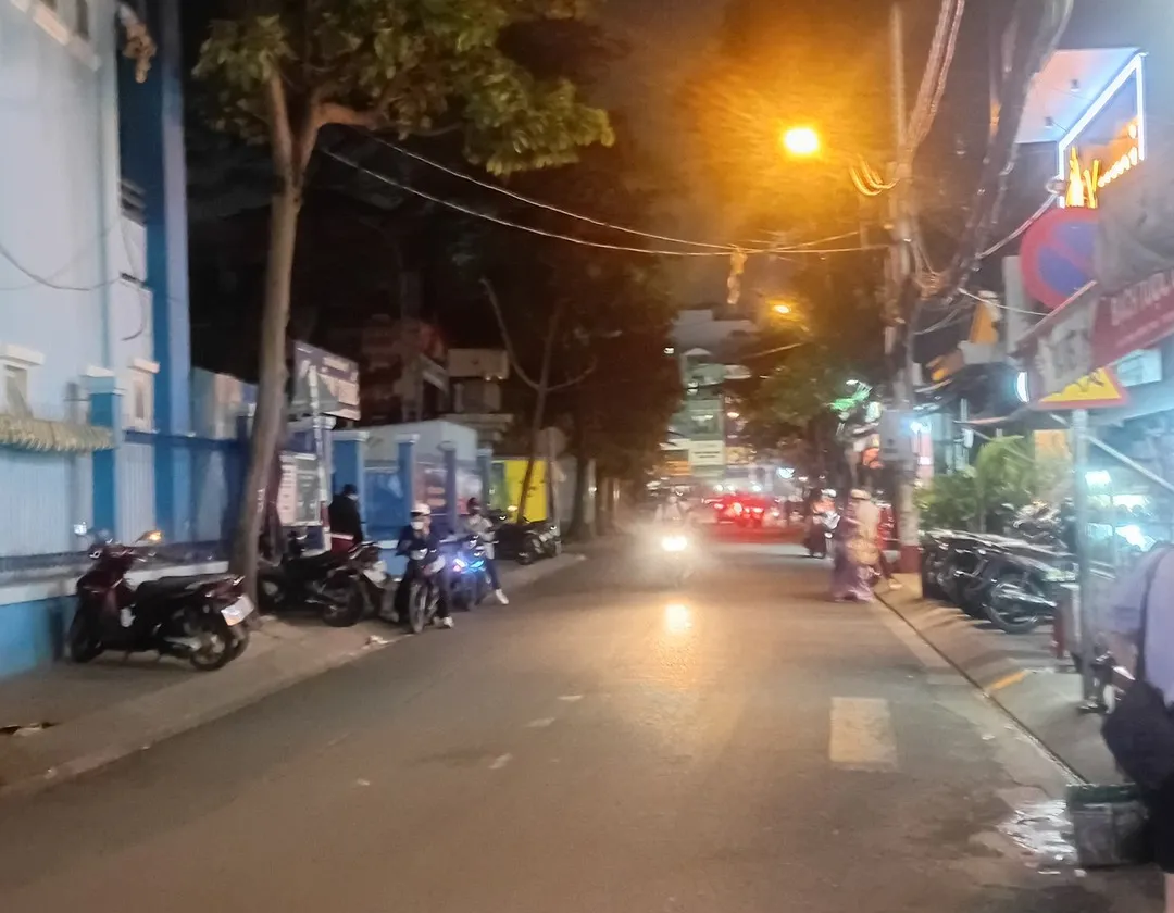 Cơ hội sở hữu nhà mặt phố mặt tiền rộng 4.5m tại trung tâm Tân Bình giá chỉ 14.9 tỷ... Bán nhà mặt phố tại Tân Bình, Hồ Chí Minh 01