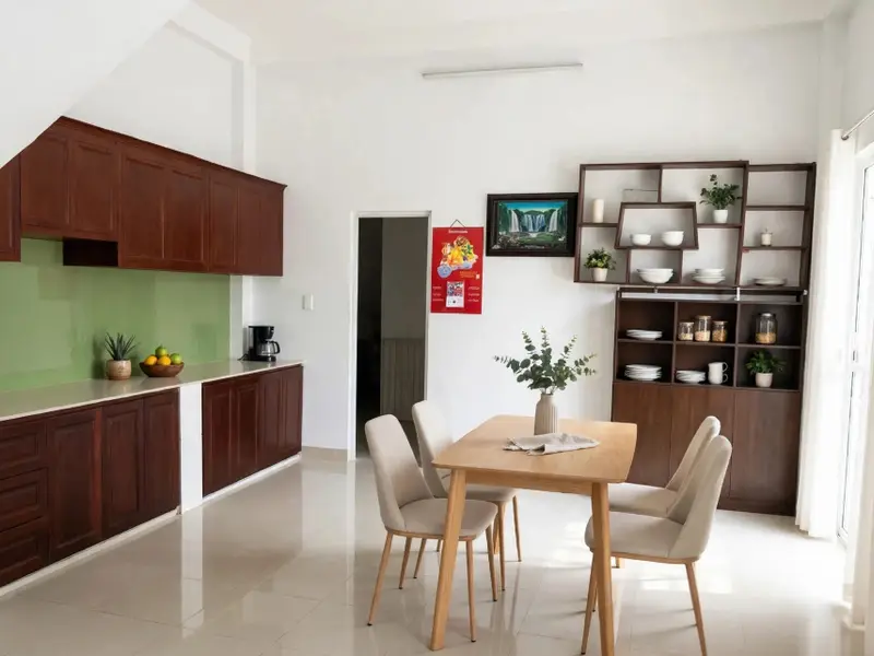 MT KINH DOANH SẦM UẤT - 4 TẦNG - GẦN ĐH NGUYỄN TẤT THÀNH - THU 180TR/NĂM - NHỈNH 10 TỶ... Bán nhà mặt phố tại Xóm Chiếu, Hồ Chí Minh 01