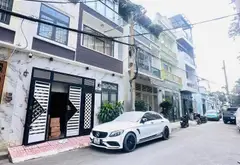 Nhà đẹp ở ngay, hương lộ 2- quận Bình Tân. 57 m2, 4 tầng, 4 phòng ngũ, 5 Wc, sân thượng, hẻm xe hơi... Bán nhà riêng tại Bình Trị Đông, Hồ Chí Minh 02