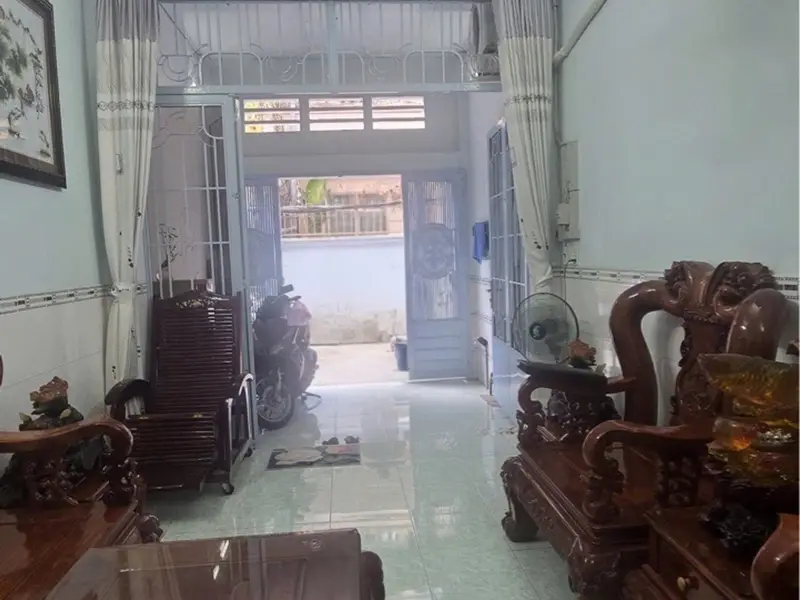 Nhà 2 tầng hẻm ô tô phường 3 Tháng 2, Quận 10 cần bán gấp... Bán nhà riêng tại Hòa Hưng, Hồ Chí Minh 01